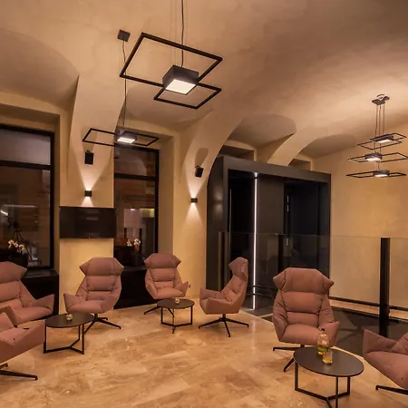 Cube מלון פראג